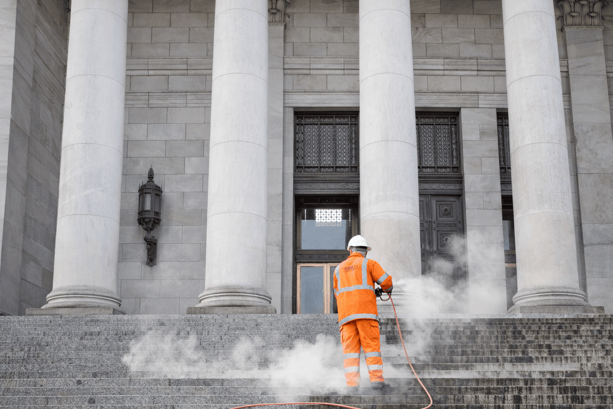 Government & Public Facilities - professional commercial cleaning service in Central Queensland by Ozzie Commercial & Industrial Cleaners